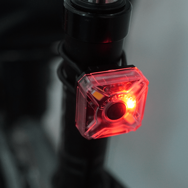 2в1 - Ліхтар налобний + велосипедний маяк Nitecore NU05 KIT V2 (2xWhite LED + 2xRed LED, 40 люмен, 5 режимів, USB-C) NU05 V2 фото